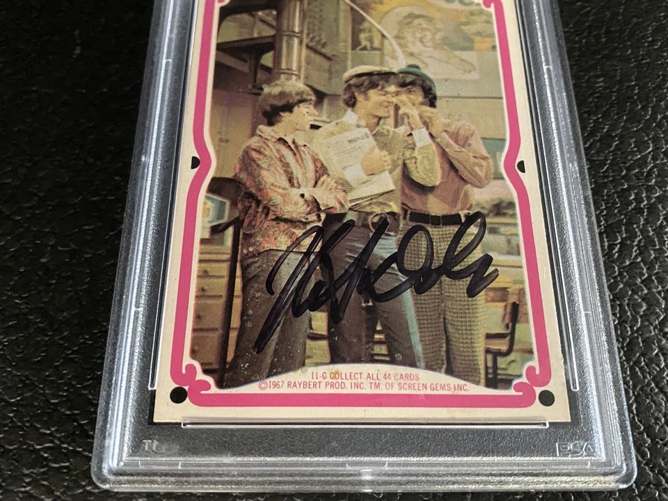 Micky Dolenz Signed 1967 The Monkees Donruss PSA Auto Autograph #11-C Band Card - Image 2 of 4
