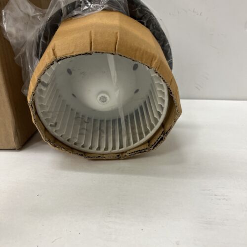 Heater Blower Motor w/Fan - Picture 2 of 2