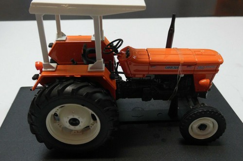 Model Tractor FIAT 750 SPECIAL 2WD WITH CANOPY 1/32nd SCALE CLEARANCE PRICE - Picture 6 of 12