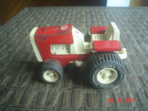 TRACTOR DE CÉSPED TONKA VINTAGE CON CIERTA PÉRDIDA DE PINTURA - 4,25" DE LARGO - SIN VOLANTE - Imagen 3 de 6