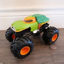 Hot Wheels Monster Trucks Oversized TMNT Michelangelo 1:24 Scale Die-Cast , USED