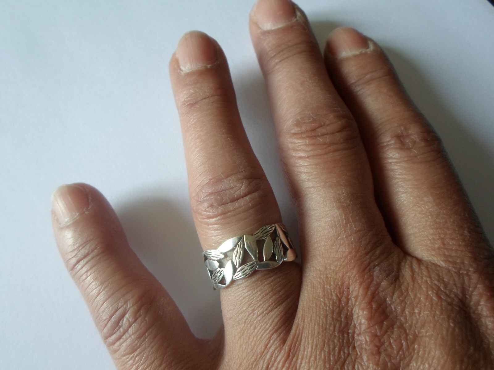 solid silver ring, partially chiseled openwork ri… - image 1