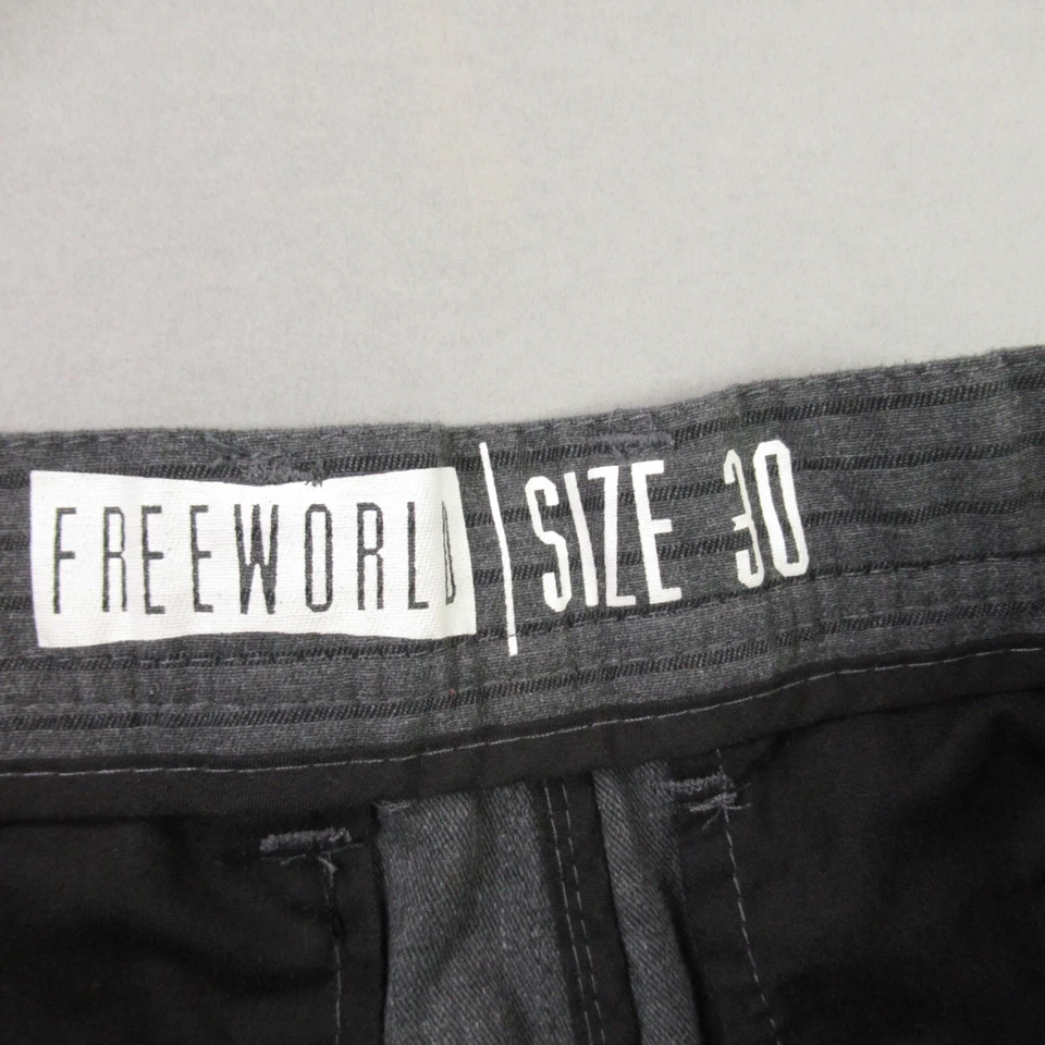 Pantalones Cortos Free World Para Hombre 30 Bolsillos Chinos Calce Regular Exterior Rayas Grises Foto 3 de 4