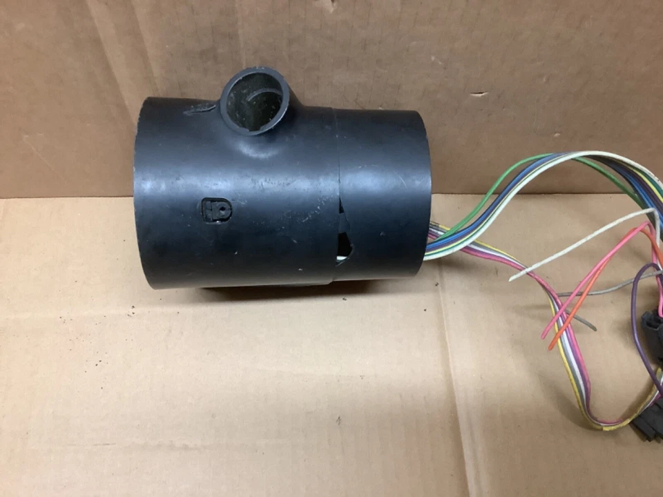 82-85 J Body Cavalier Cimarron Firenza J2000 Skyhawk Steering Column Top BEZEL - Image 4 of 4