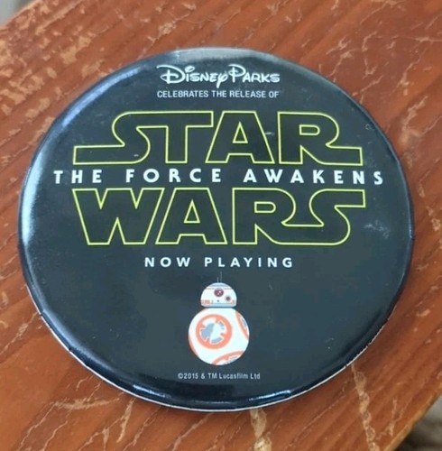 Walt Disney Parks Star Wars Il Risveglio della Forza Opening Day - Spilla membro del cast - Foto 1 di 2
