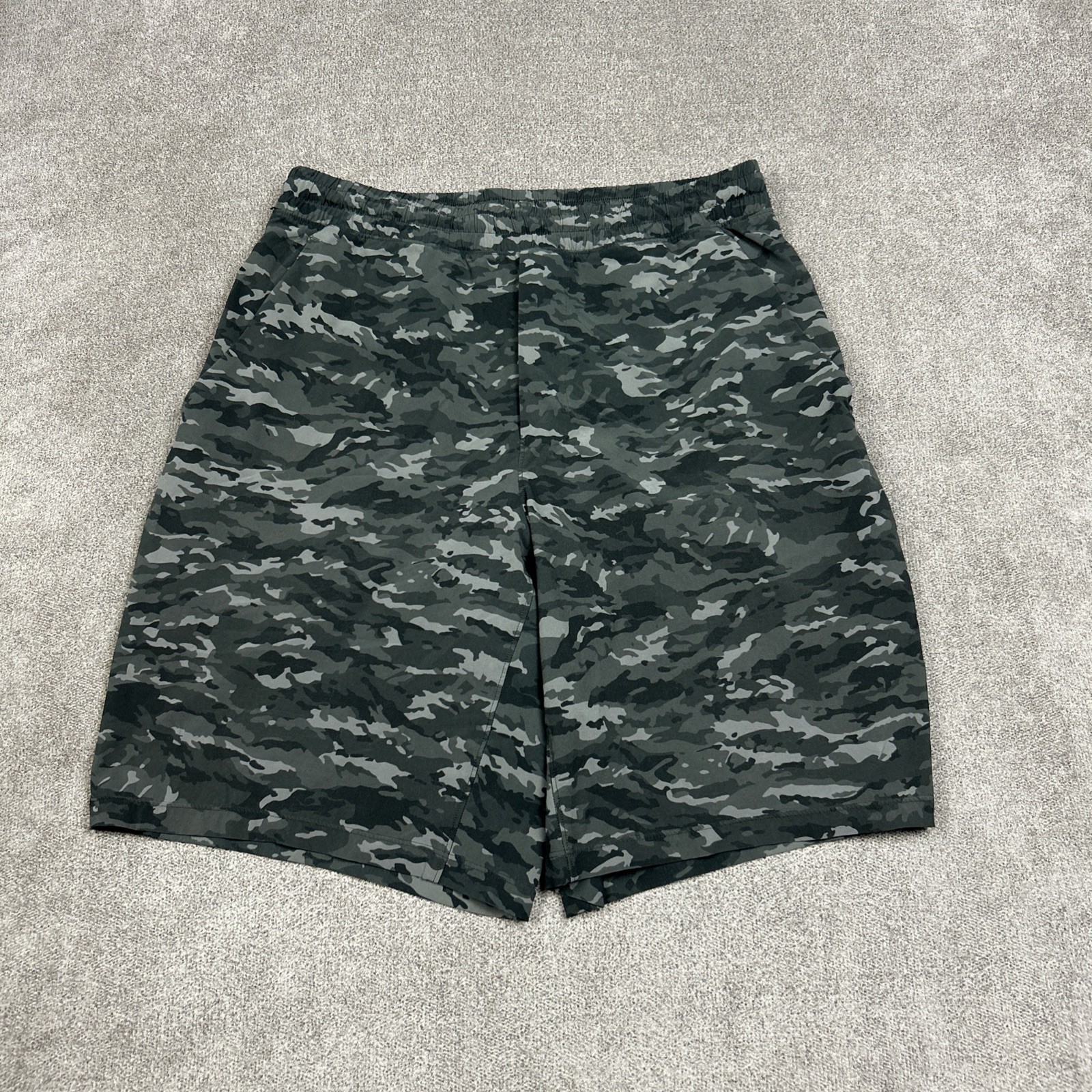 Lululemon Pace Breaker Shorts Lined 9