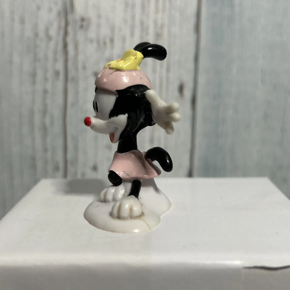 Figura de PVC de colección Warner Brothers Animaniacs punto adorno de pastel Foto 2 de 4