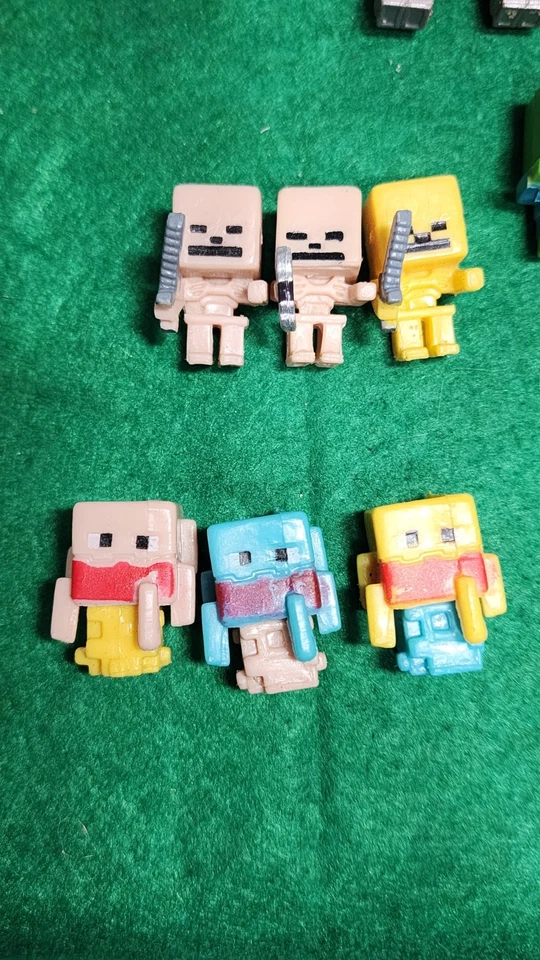 20 Minecraft Mini Figure Lot Steve Cave SPIDERS, Ghast 2 Caucasian SKELETON HTF - Image 4 of 4