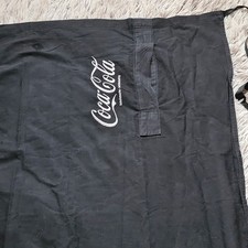 Coca-Cola schwarze Kellnersch&uuml;rze mit Logo, Label &bdquo;koffeinhaltig&ldquo; 92x98