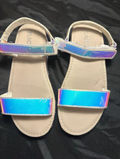 The Children's Place Unisex Kids Sandal US 5 Multicolor Iridescent Strappy