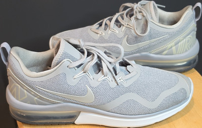 Nike Air Max Axis Gray Running Shoes Men's Size 9.5 AA2146-003