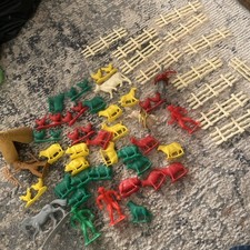 Tim Mee Marx lot farm animals fence Indians Cowboys red yellow green Vintage