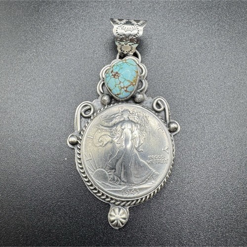 925 Solid sterling silver authentic Navajo Pendant 
