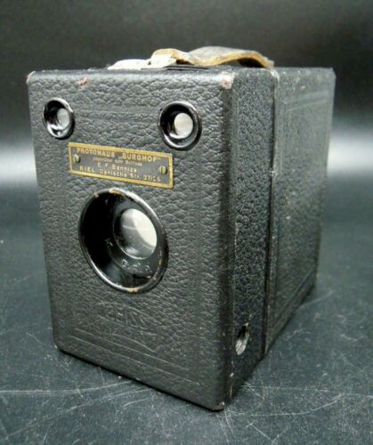 ZEISS IKON BOX-TENGOR KAMERA - BURGHOF KIEL Danische Str. Germany