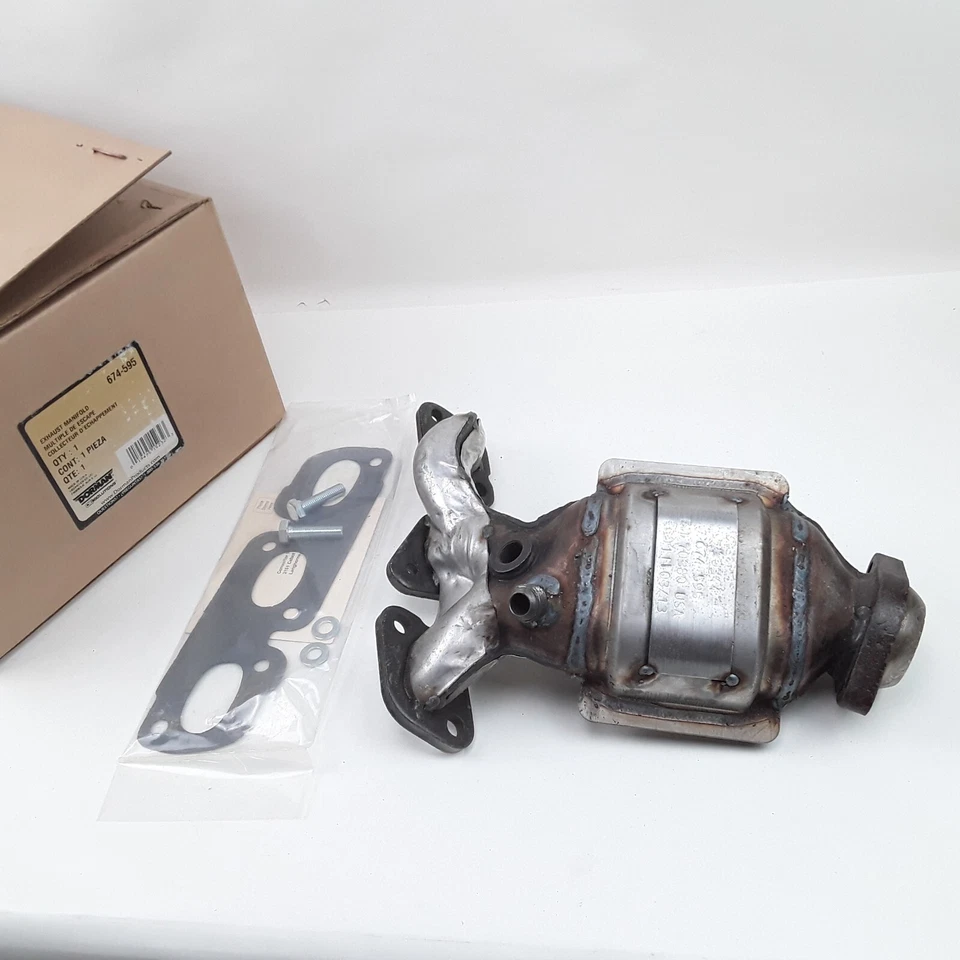 Convertidor de colector para Ford Mystique Contour Mercury Cougar Mystique 1995-2002 Foto 3 de 4