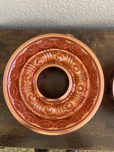 Jello Mold Copper Set of 2 - Vintage Kitchenware for Use or Decor - Retro Design - Picture 3 of 9