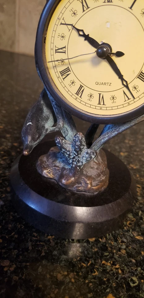Stunning Brass Frame Marble Base Coastal Dolphin Tabletop Clock Home Decor READ - Image 2 of 4