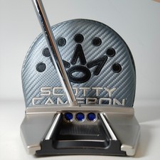 SCOTTY CAMERON FUTURA 5S Putter RH with H/C  2 weights  a wrench