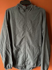 Vuori Outdoor Trainer Shell Jacket Mens. S V512 Lightweight Running