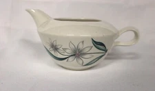 Vintage Homer Laughlin Debutante Creamer floral pattern (89)