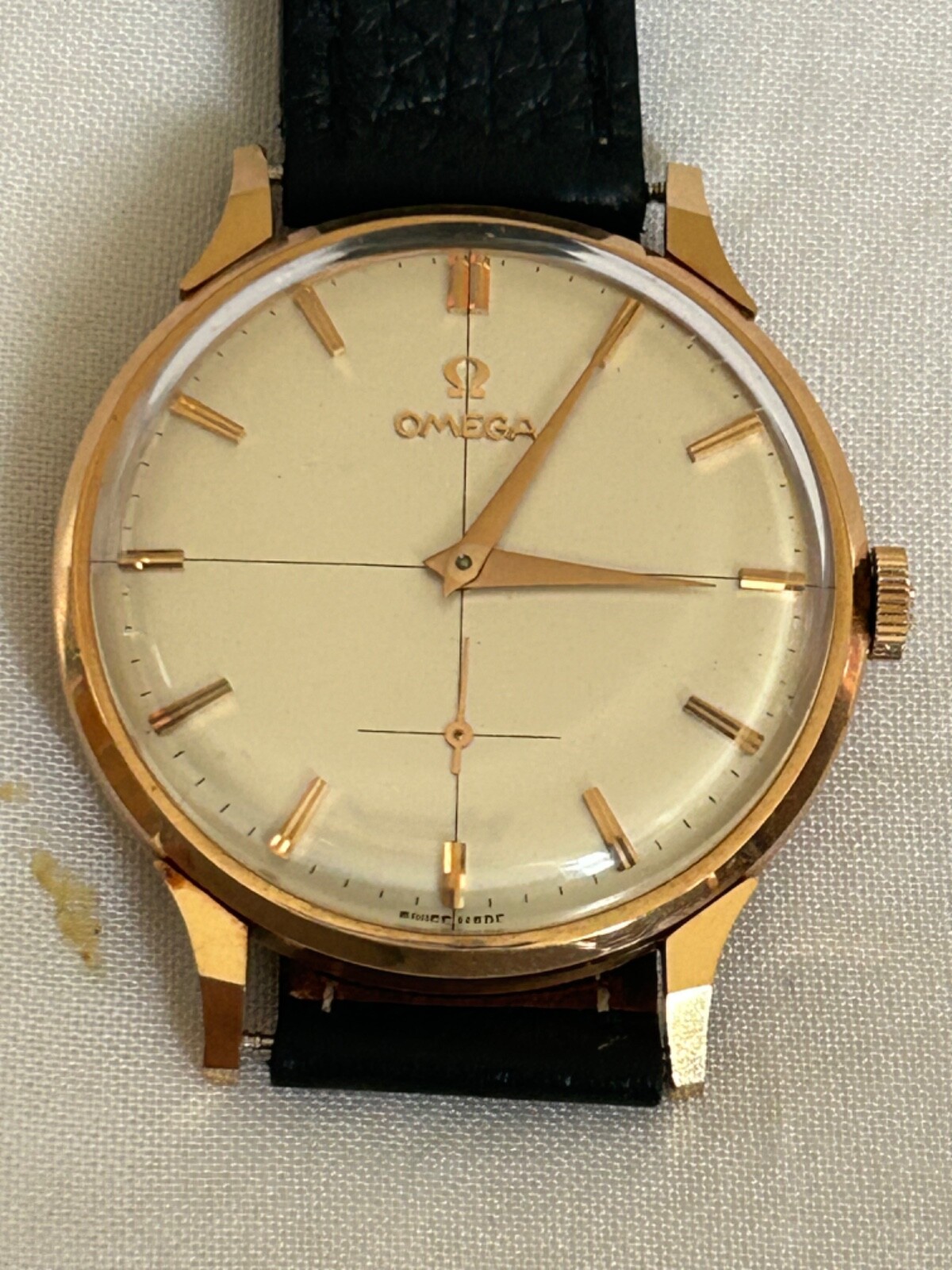 Vintage Omega 18K Solid Rose Gold Manual 37mm Case-Super rare image 2