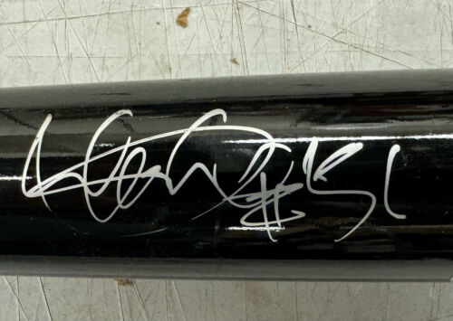Ichiro Suzuki Signed Autographed Mizuno Pro Bat BAS - Picture 2 of 3