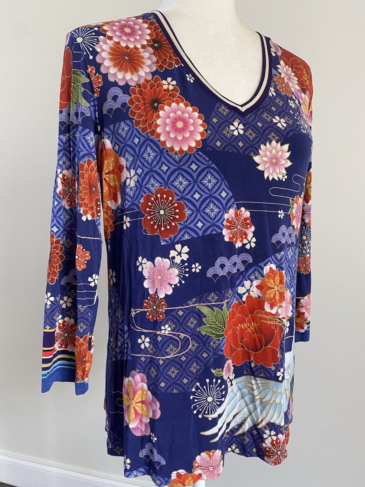 Johnny Was V-Neck Rayon Blouse 3/4 Sleeve Size M