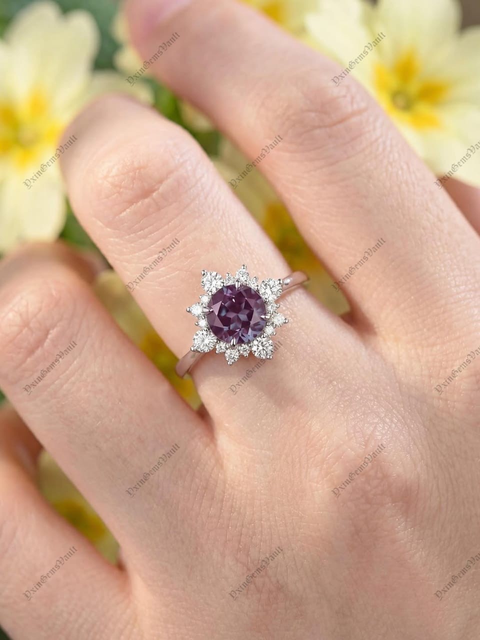 Vintage Alexandrite Ring 925 Sterling Silver Round Cut Engagement Ring.