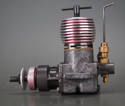 Russ. Modelldiesel MK 12 W-Mk III ( Webra Mach 1 - Kopie)