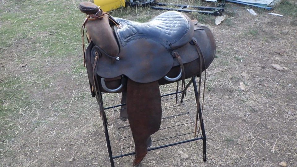 Western Saddle Vintage 1955 Hereford Roughout Well Worked, Works Well - Image 2 of 4