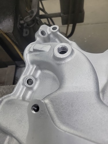 Edelbrock 2166 BB Ford 429/460 Performer Intake, Dual Plane, 4150 Flg,0-5500RPM - Picture 6 of 22