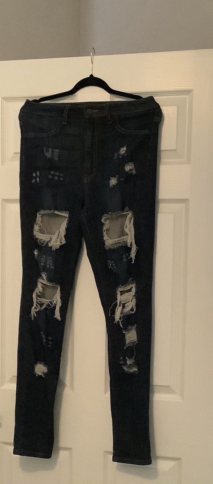 Fashion Nova Ripped Dark Wash Skinny Jeans Size 11 Women's