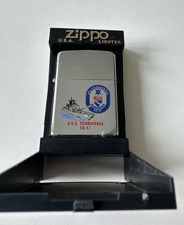 Zippo Feuerzeug USS Ticonderoga CG 47 Original mit Etui