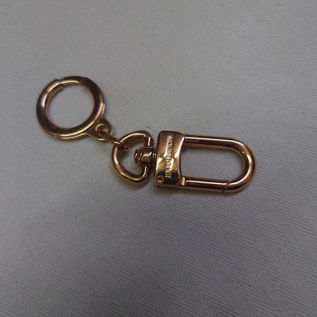 **LV Monogram Keychain – Stylish & Elegant Accessory**