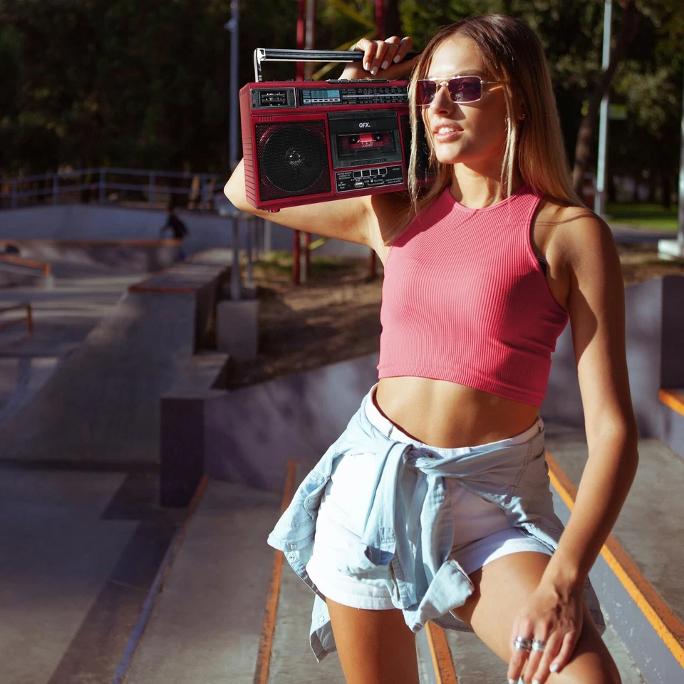 J-220BT Boombox Rojo Conversión MP3 de Radio a Cassette con 4 Bandas (AM, FM, Foto 4 de 4