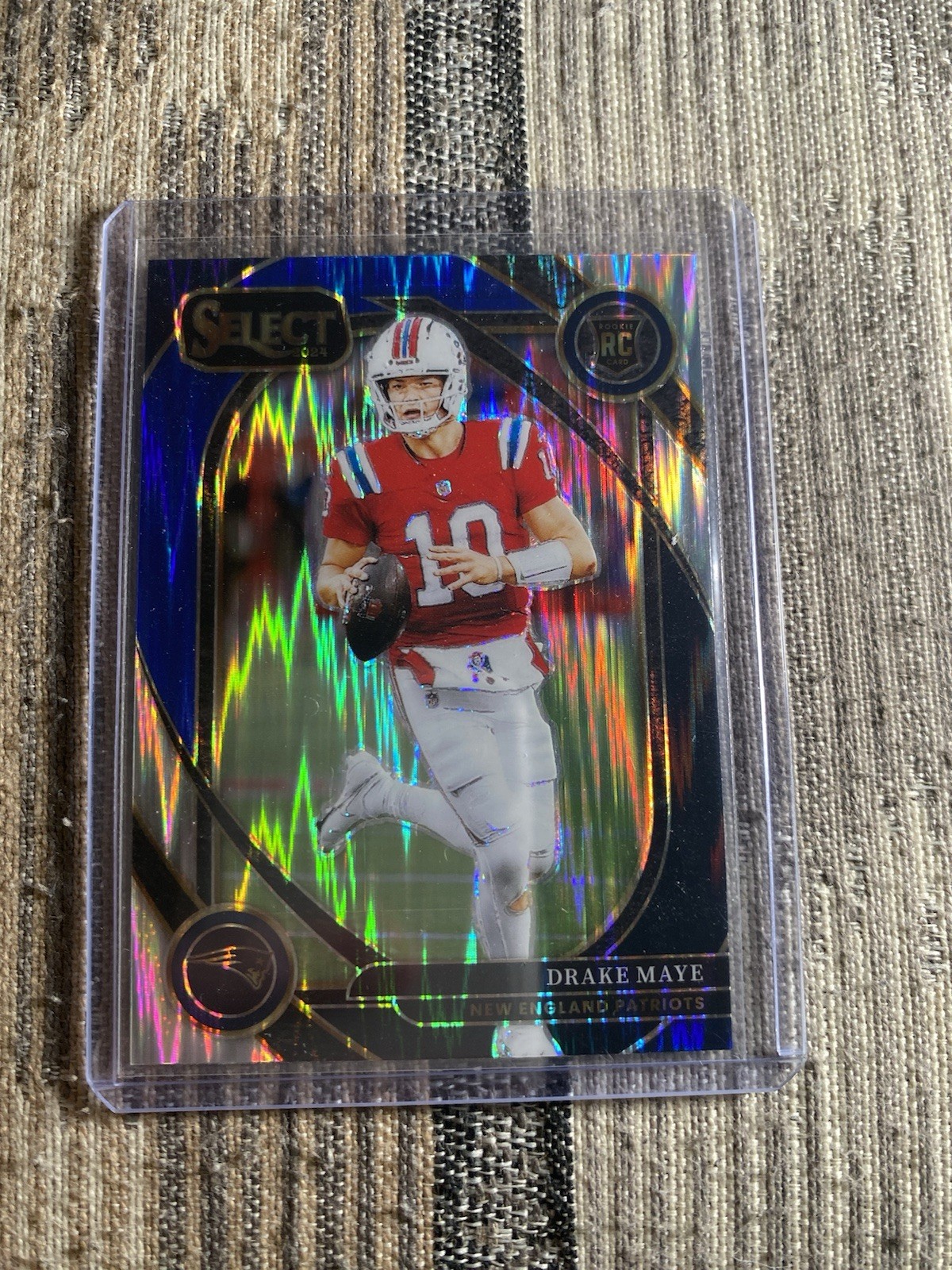 2024 Panini Select Drake Maye Club Level #218 Black & Blue Shock (RC) Patriots