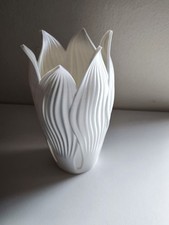 Modern 3D Printed PLA Tulip Vase – Home Decor – Silky White Floral Planter