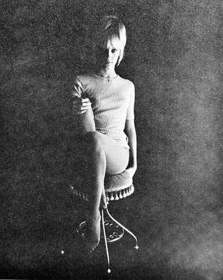 MARY LEE GOWLAND sexy clipping 1970s author Texas B&W photo Hill Country Poets