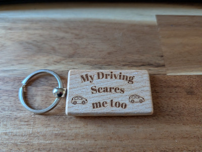 Schlüsselanhänger aus Holz (Lasergravur) - ideales Geschenk