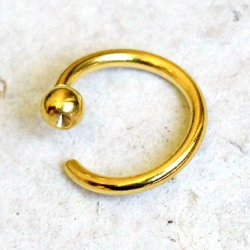Gold Plated One Side Fixed Captive Bead Ring - Image 2 of 4