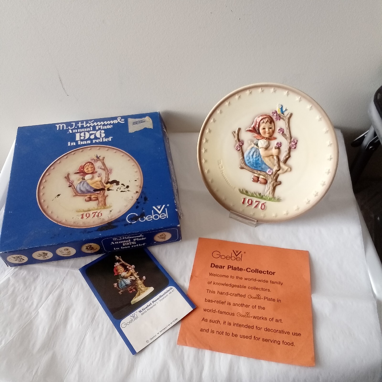 Picture 1 of 10