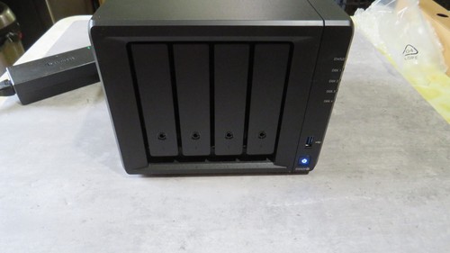 Synology 4 bay NAS DiskStation DS920+ (Diskless), 4-bay; 4GB DDR4 - Picture 10 of 12