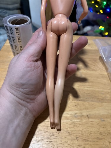 Vintage Barbie Made In Korea Dark Hair - Picture 5 of 8