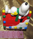 VINTAGE PEANUTS - SNOOPY & WOODSTOCK DOG HOUSE COIN BANK -2 PIECE SET- WHITMAN'S — photo 6