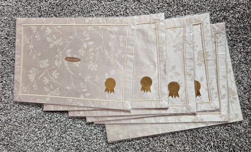 Interiors Placemats Set Of 6 White Cream Size 33 x 47cm 55% Silk/ 45% Polyester - Picture 3 of 10