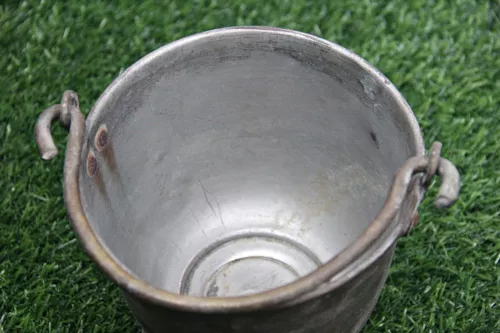 Vintage Rarity: Handforged Brass Pot Bucket Chrome Polished Interior Collectible - Picture 5 of 24