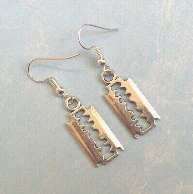 SILVER RAZOR BLADE DANGLE DROP EARRINGS WOMEN GIRLS PARTY POST HOOK EAR