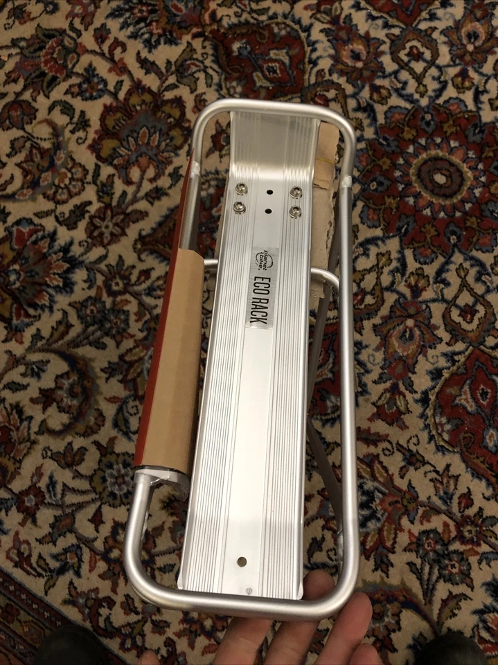 Portaequipajes trasero Planet Bike Eco: incluye herrajes, plateado Foto 3 de 4