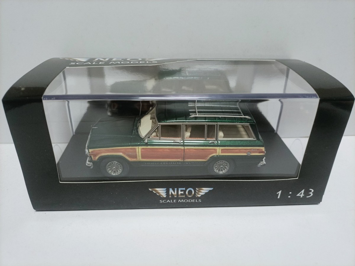 Neo 1:43 Jeep Grand Wagoneer four-wheel drive off-road car model