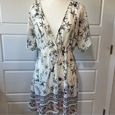 Francescas Womens M V Neck Kimono Style Dress Bird Floral Print Drawstring Waist